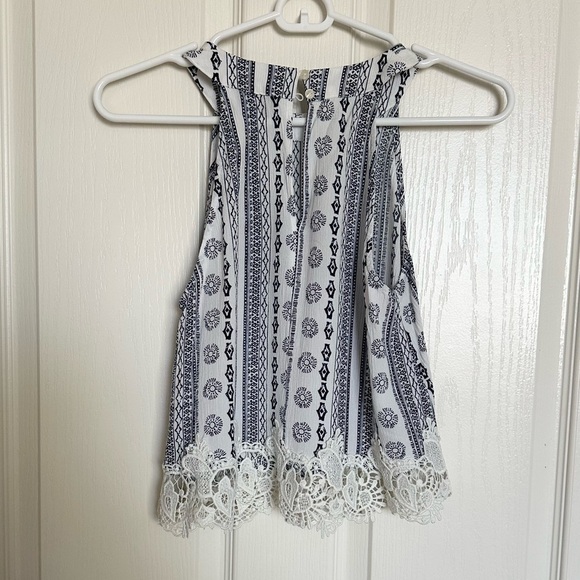 ABERCROMBIE & FITCH : Top - Size XS - Picture 4 of 5